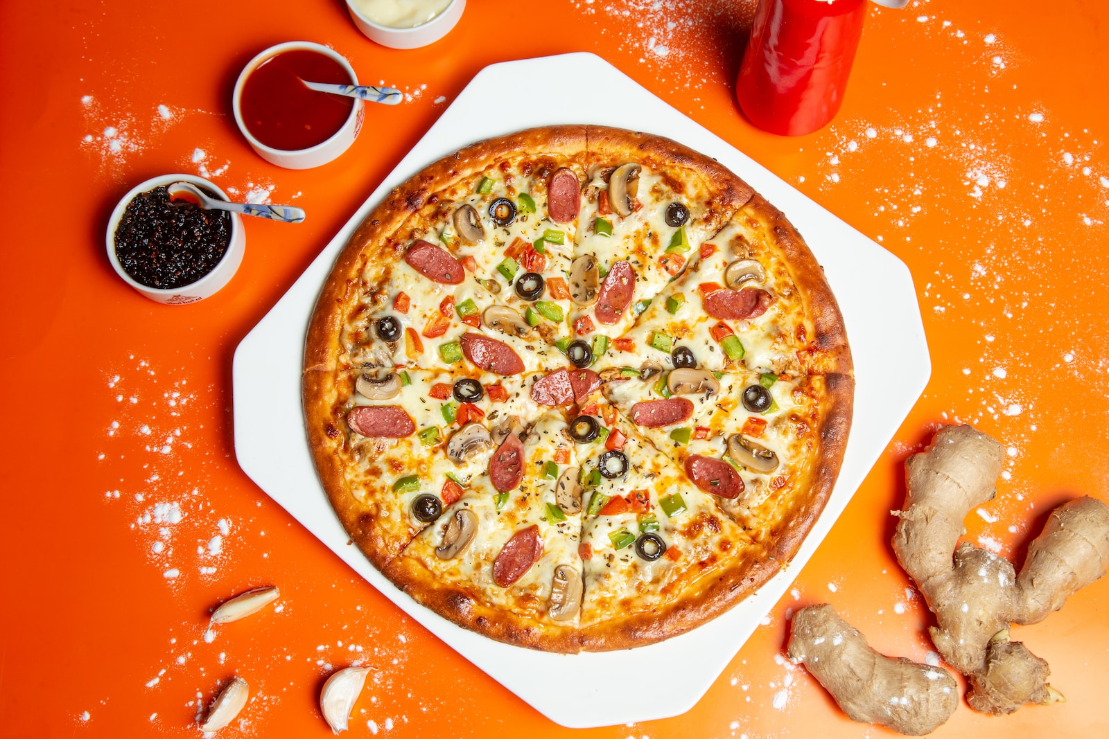 Pizza drożdżowa z dodatkiem ziół – powrót do podstaw